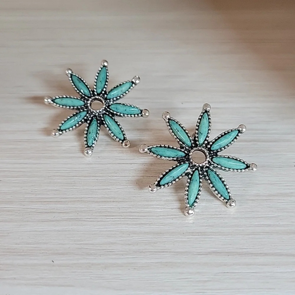 🔥LAST PAIR🔥 CACTUS FLOWER WESTERN EARRINGS - Picture 4 of 8